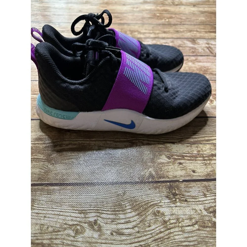 Nike Renew Sneakers Size 7